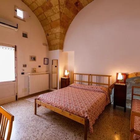 Casa Probo 住宿加早餐酒店 特里卡塞