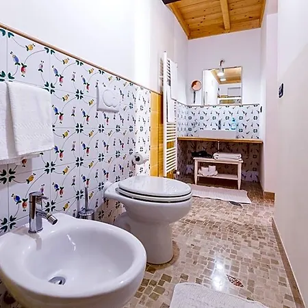 Casa Probo ベッド・アンド・ブレックファスト トリカーゼ