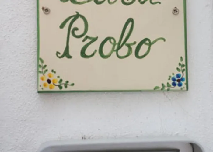 Casa Probo 3*